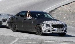 新款奔驰c爆料最新消息,豪华升级，科技赋能，引领未来驾驶体验