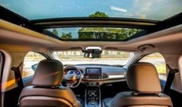 改款车型爆料视频播放,全新改款亮相！揭秘视频带你领略车型蜕变瞬间