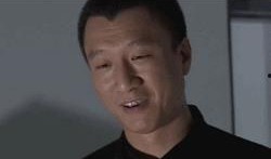 孙红雷抽烟爆料视频,镜头下的真实瞬间