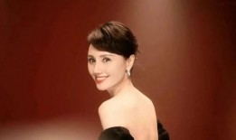 娱乐吃瓜女星反水,昔日吃瓜女星反水，揭秘背后真相