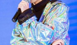 华晨宇微信爆料视频大全,揭秘明星私生活瞬间